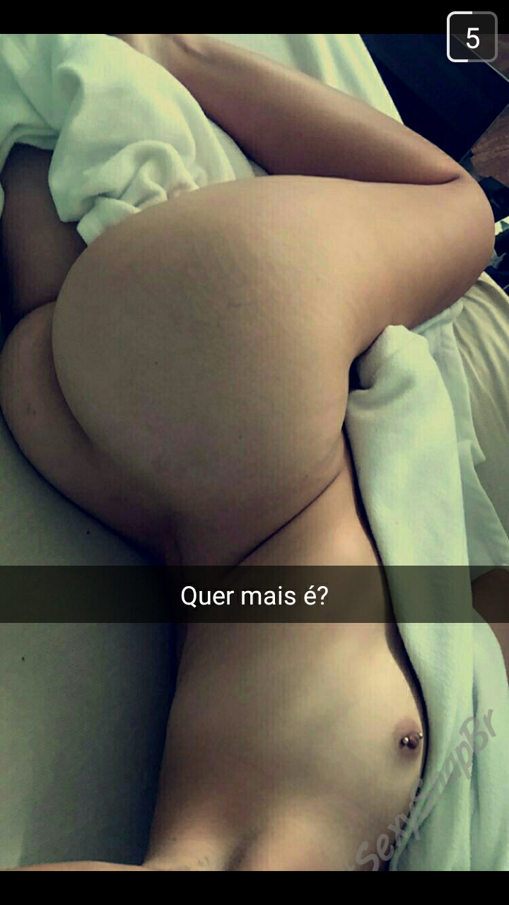 femme-en-couple-nue-sur-snap-46